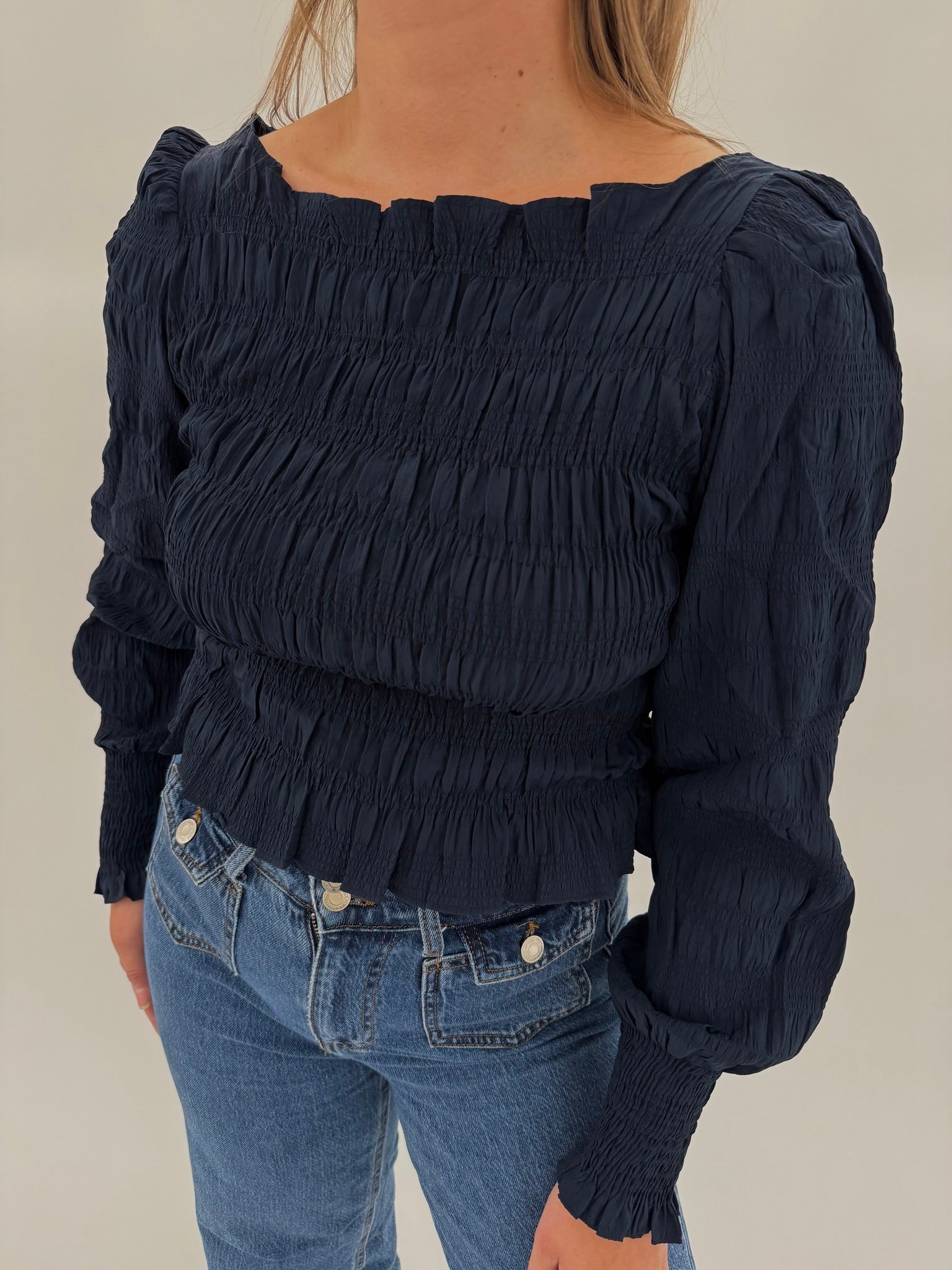 PCMOPPI Top - Navy Blazer